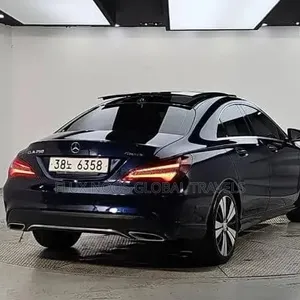 Mercedes-Benz CLA-Class 2017 Black