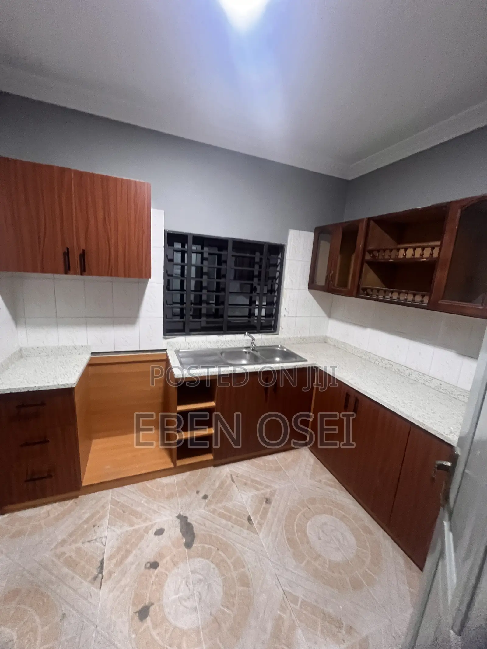 2bdrm House in Dansoman for rent