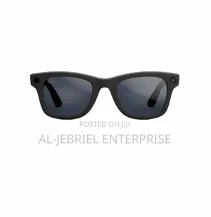 Ray-Ban Meta Smart Glasses