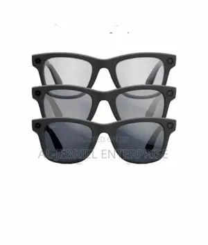 Ray-Ban Meta Smart Glasses