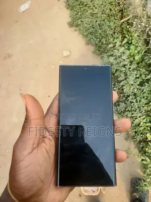 Samsung Galaxy S22 Ultra 128 GB Black