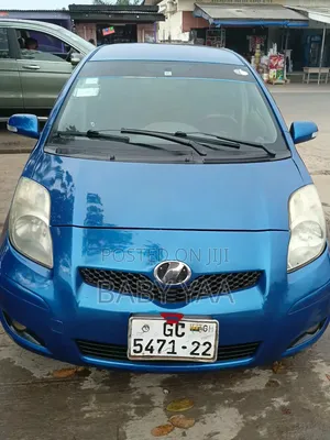 Toyota Vitz 1.0 FWD 5dr 2010 Blue