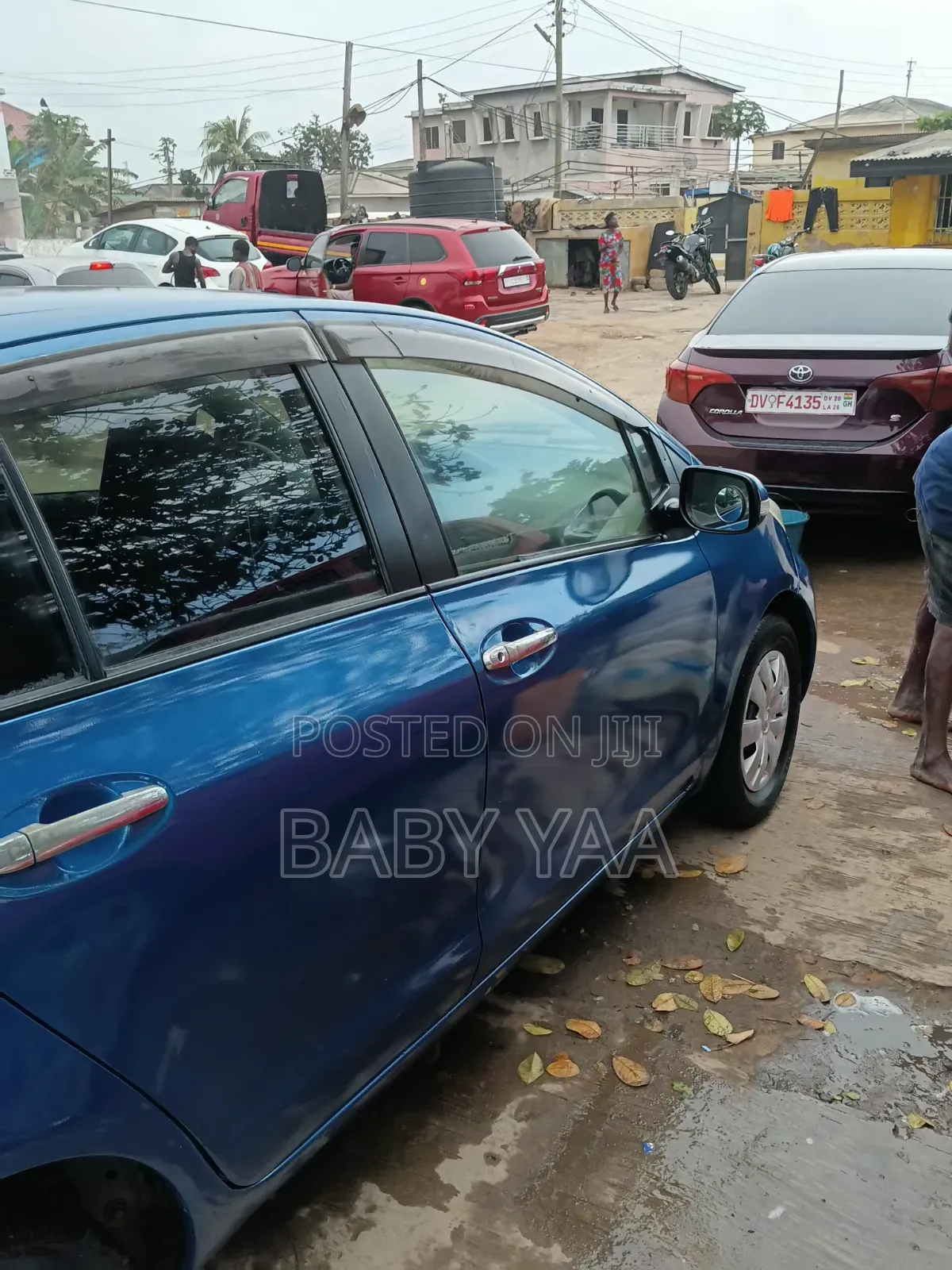 Toyota Vitz 1.0 FWD 5dr 2010 Blue