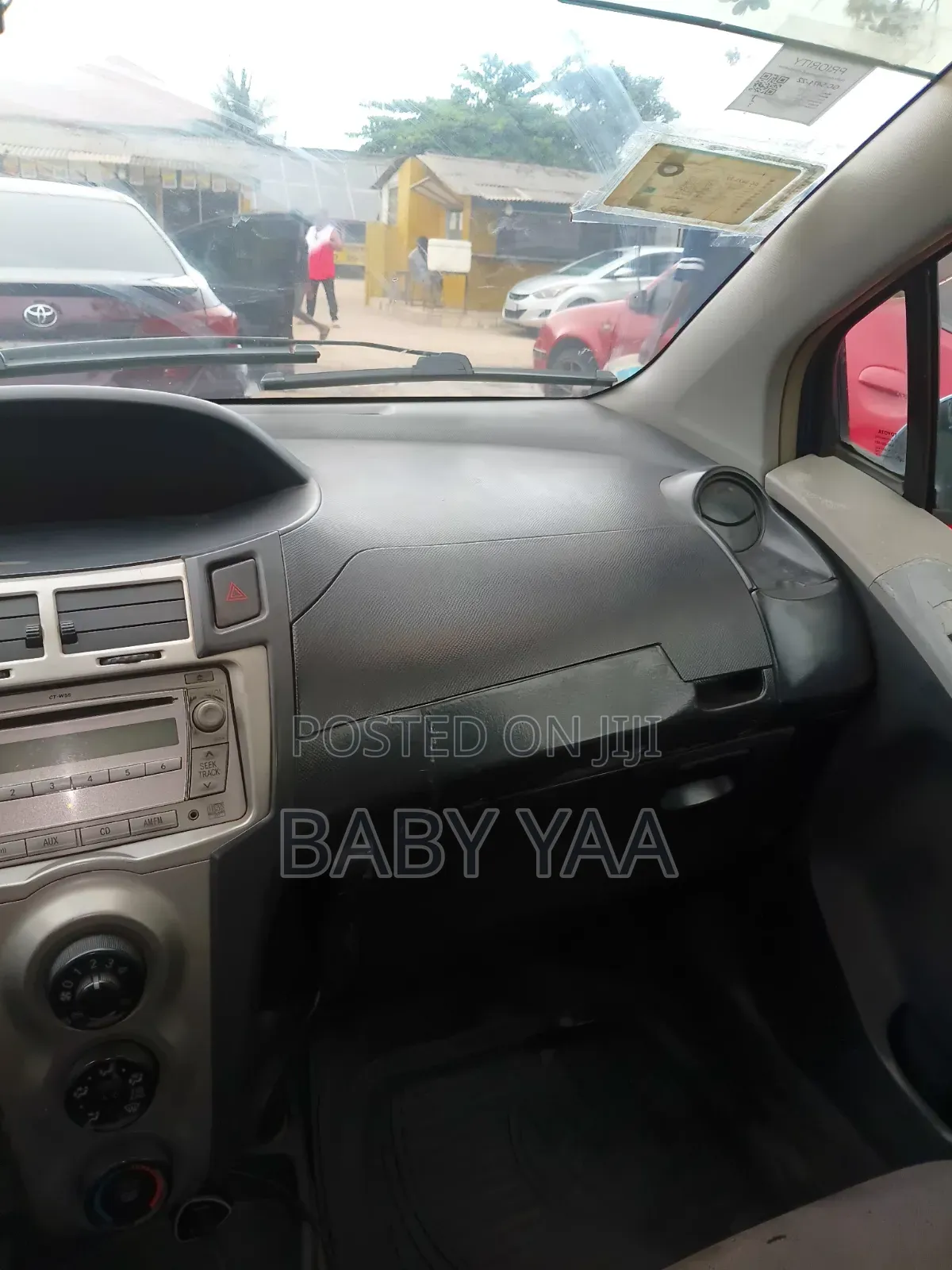 Toyota Vitz 1.0 FWD 5dr 2010 Blue
