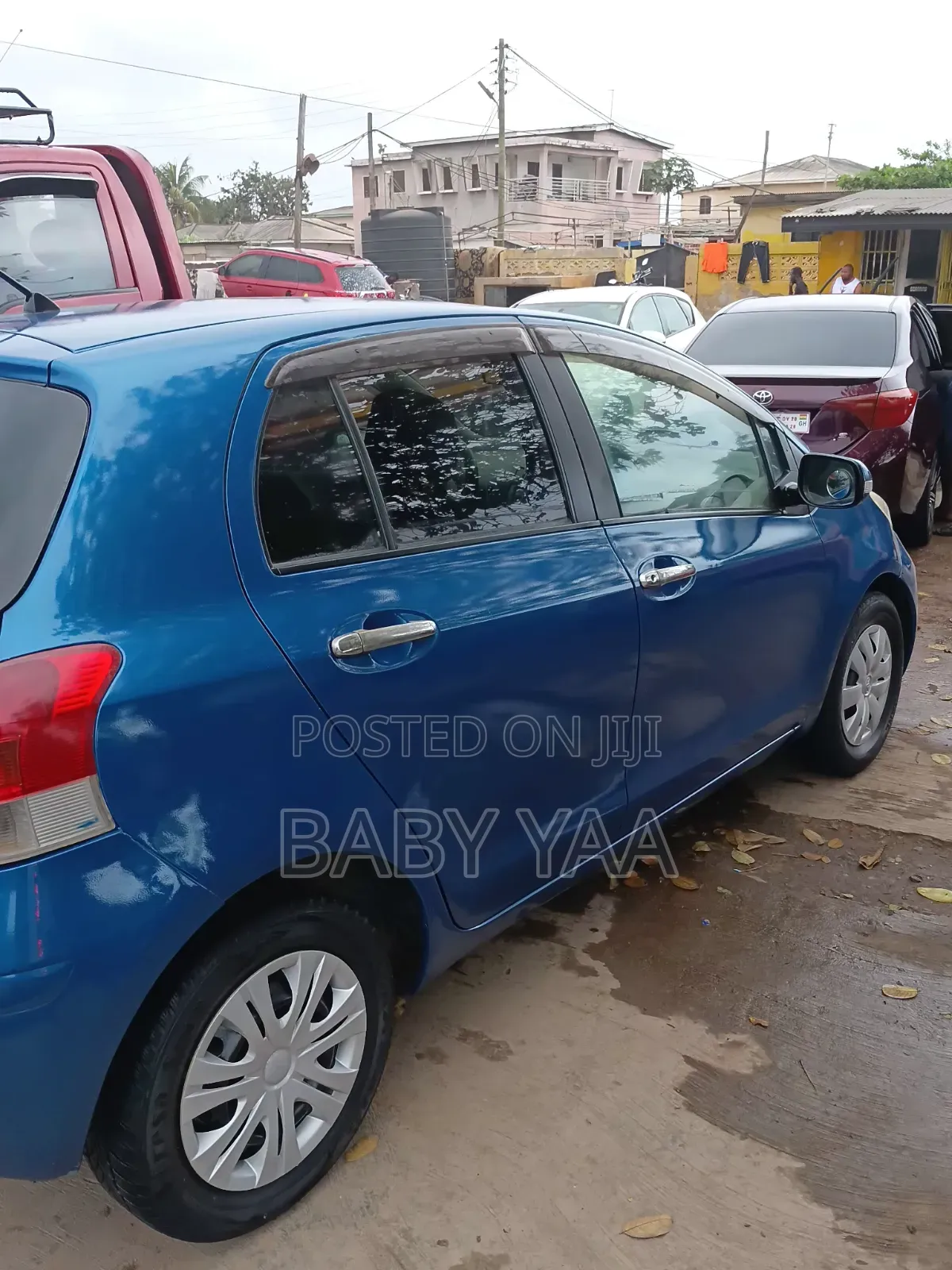 Toyota Vitz 1.0 FWD 5dr 2010 Blue
