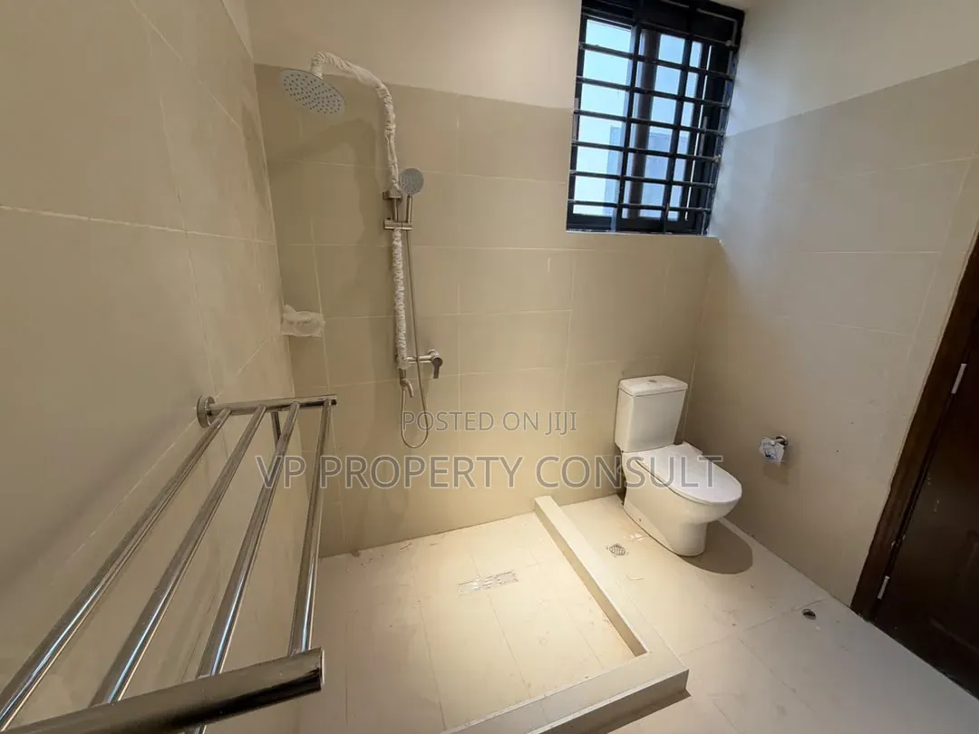 3bdrm House in Amrahia for sale
