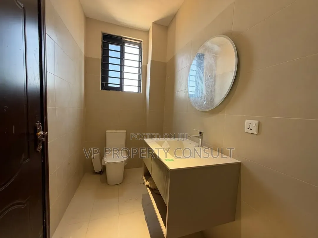 3bdrm House in Amrahia for sale
