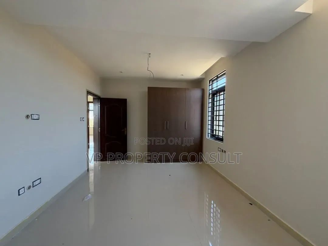 3bdrm House in Amrahia for sale