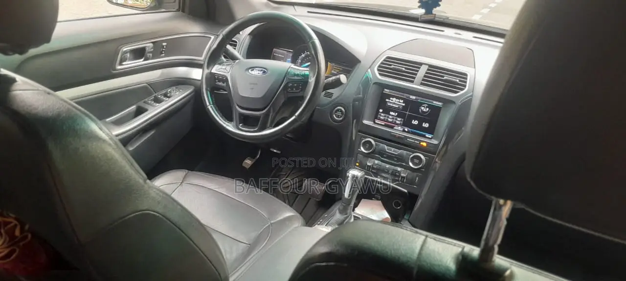 Ford Explorer 2016 Gray