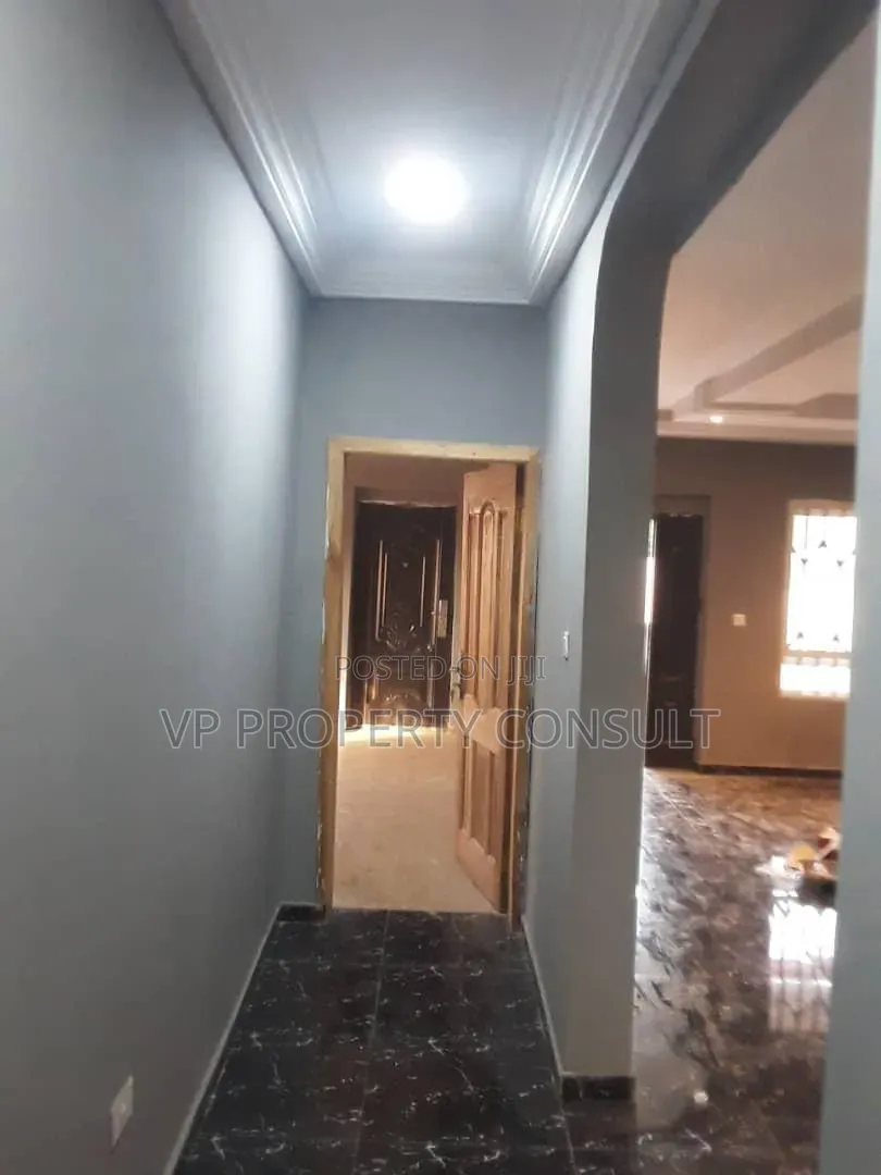 2bdrm Apartment in Owusu Ansah for rent
