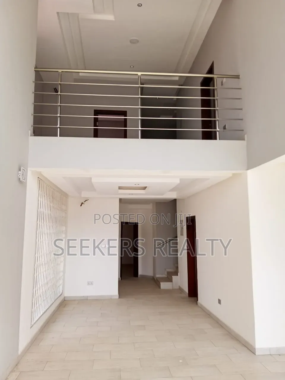 5bdrm House in Seekers Realty, Oyarifa Mall Area for sale