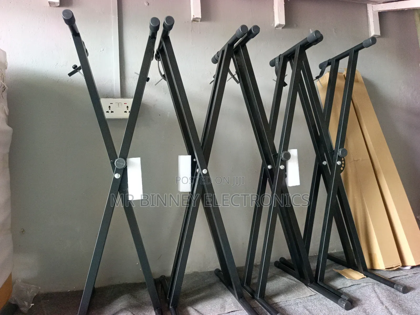 Double X Type Keyboard Stand