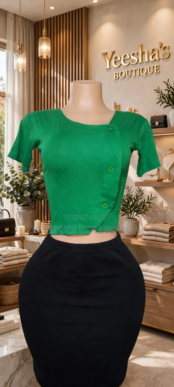 The Crop Tee That Goes With Everything Yeesha’S “Clean Crop Tee”