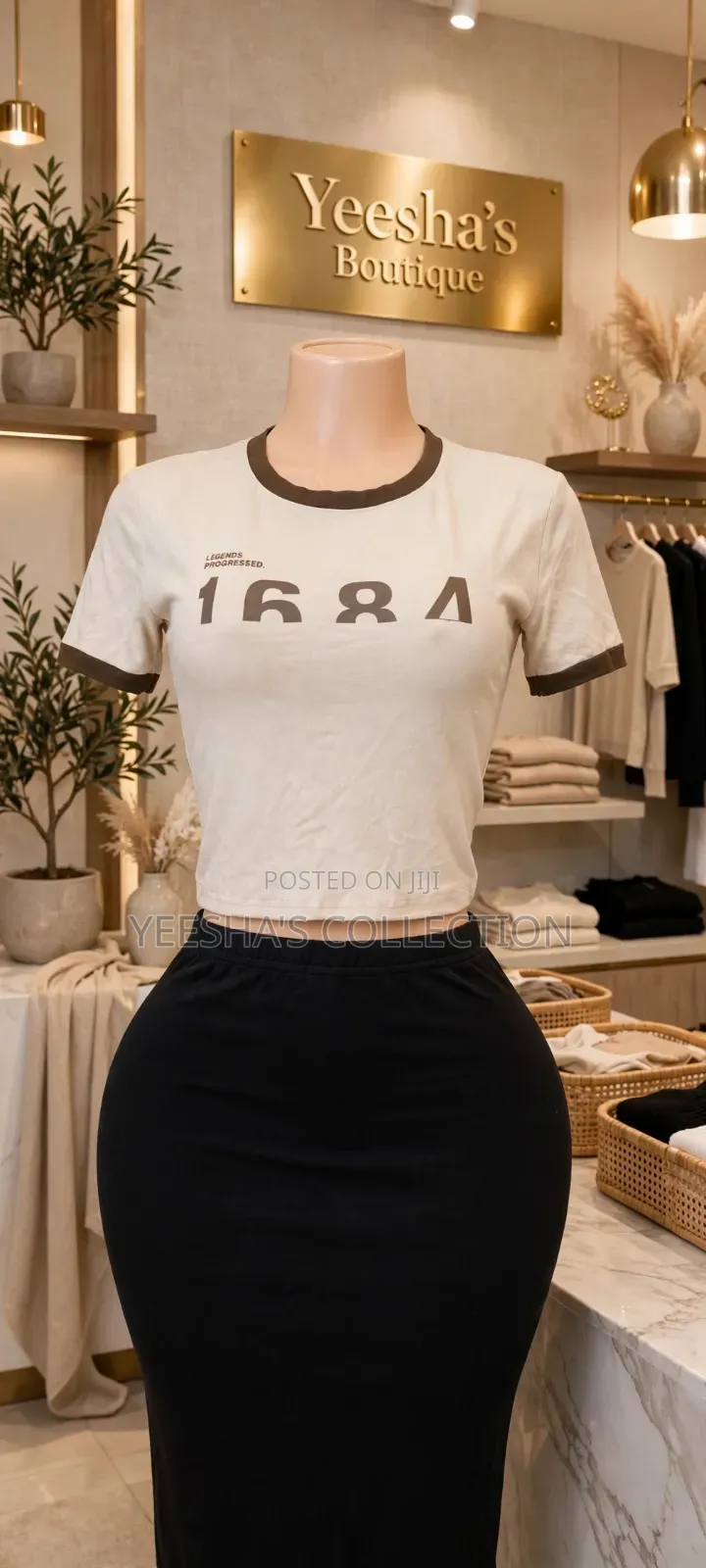 The Crop Tee That Goes With Everything Yeesha’S “Clean Crop Tee”