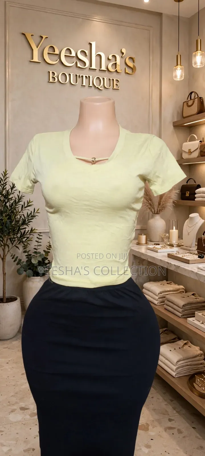 The Crop Tee That Goes With Everything Yeesha’S “Clean Crop Tee”