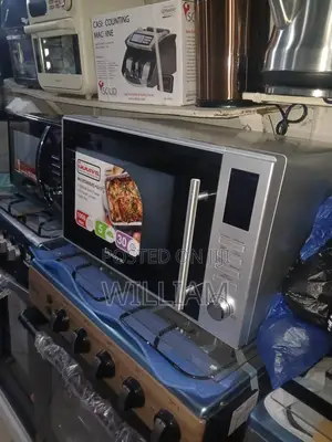 Affordable Innova Microwave With a Capacity of 30 Litres 2 in 1