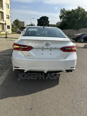 Toyota Camry XSE 2021 White