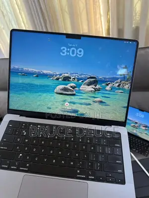Laptop Apple MacBook Pro 2023 M3 8GB Apple M3 SSD 1T