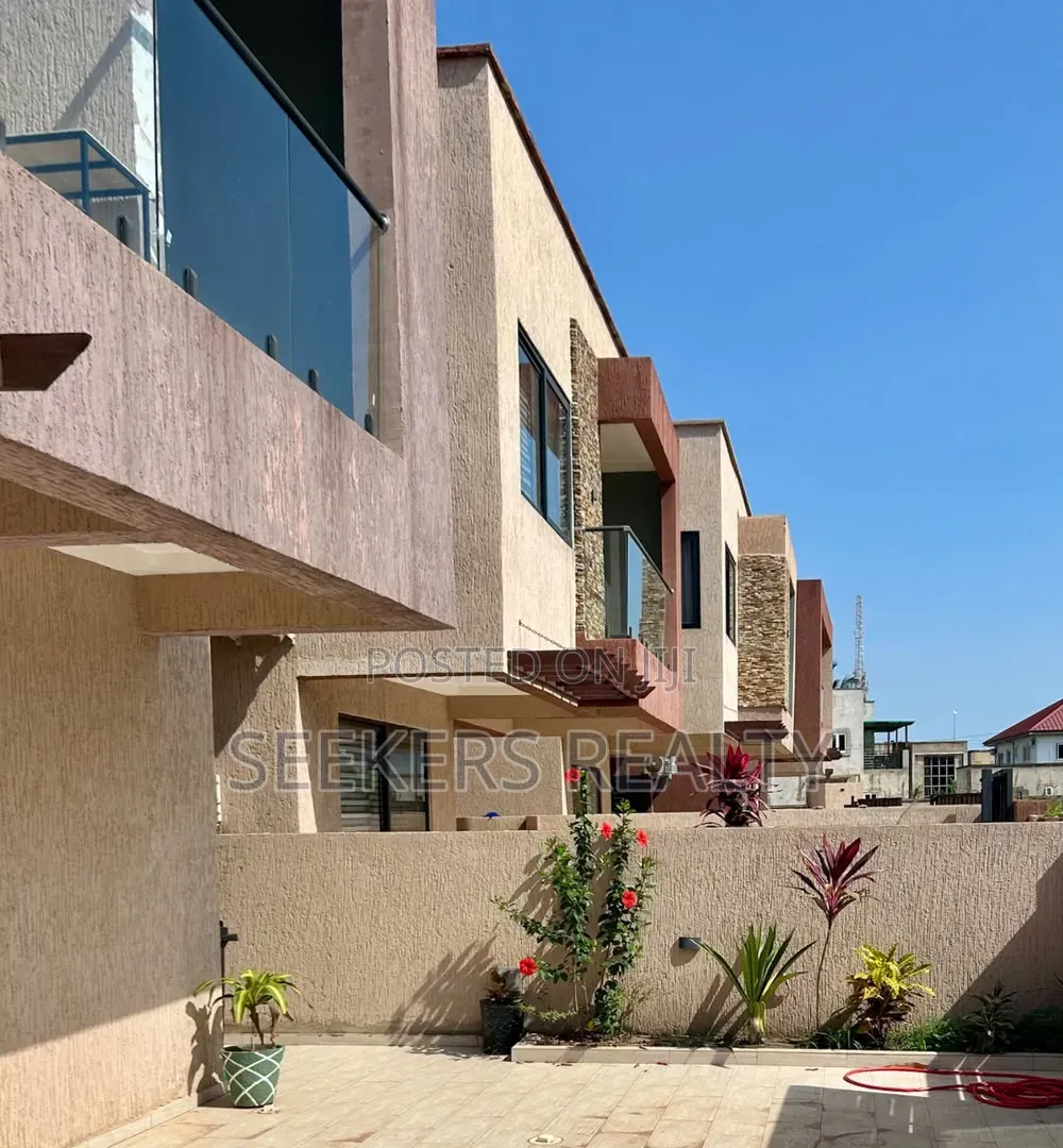 4bdrm House in Seekers Realty, Ghana Flag for rent