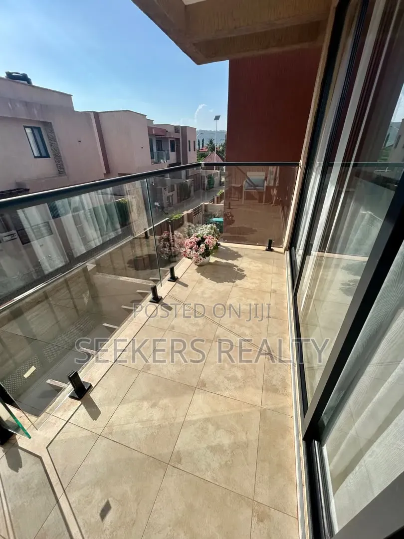 4bdrm House in Seekers Realty, Ghana Flag for rent