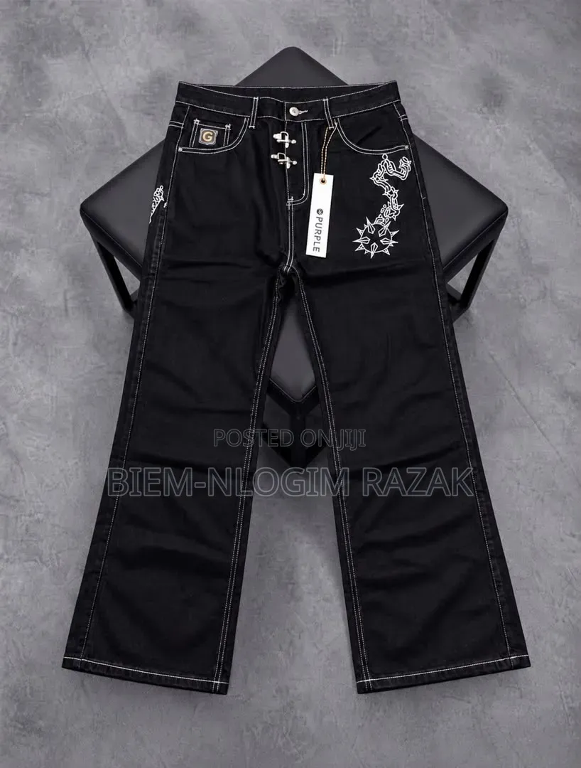 High Quality Supreme Straight Baggy Jeans Available in Stock