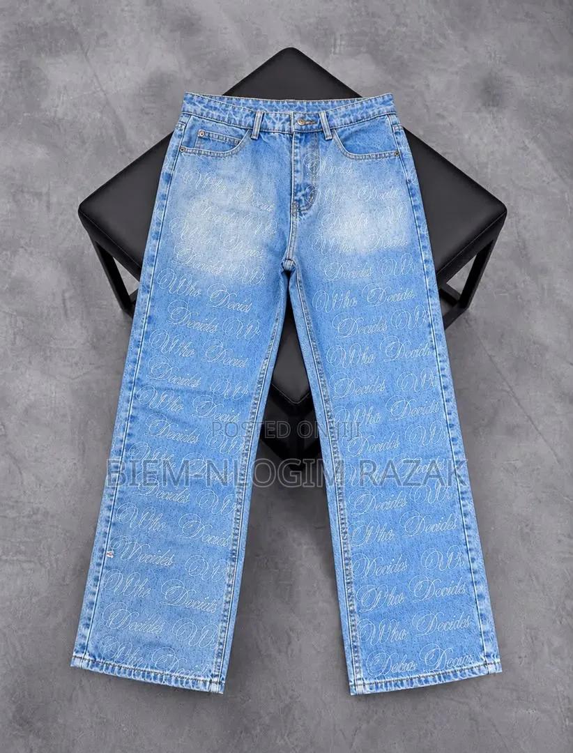 High Quality Supreme Straight Baggy Jeans Available in Stock