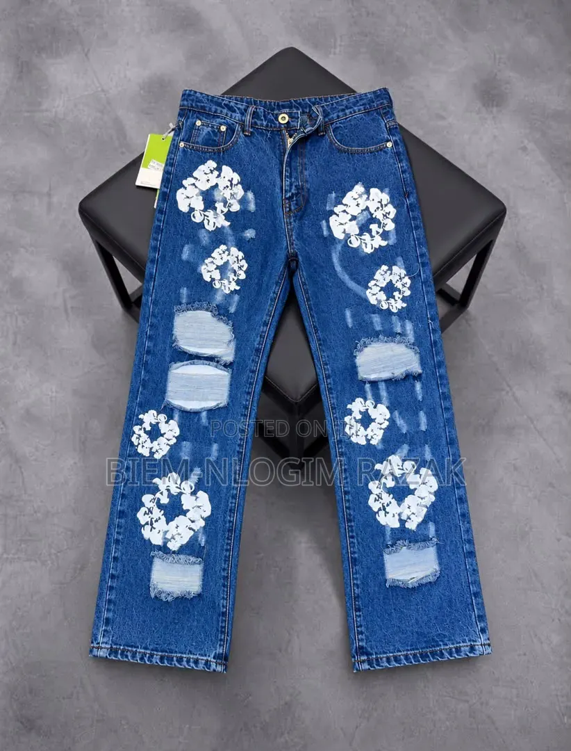 High Quality Supreme Straight Baggy Jeans Available in Stock