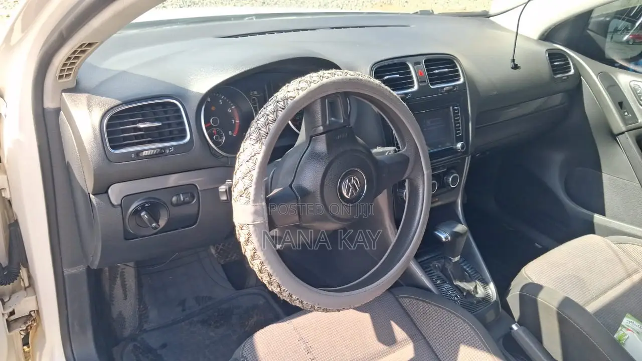 Volkswagen Golf 2.0 TDI 3 Door 2011 White