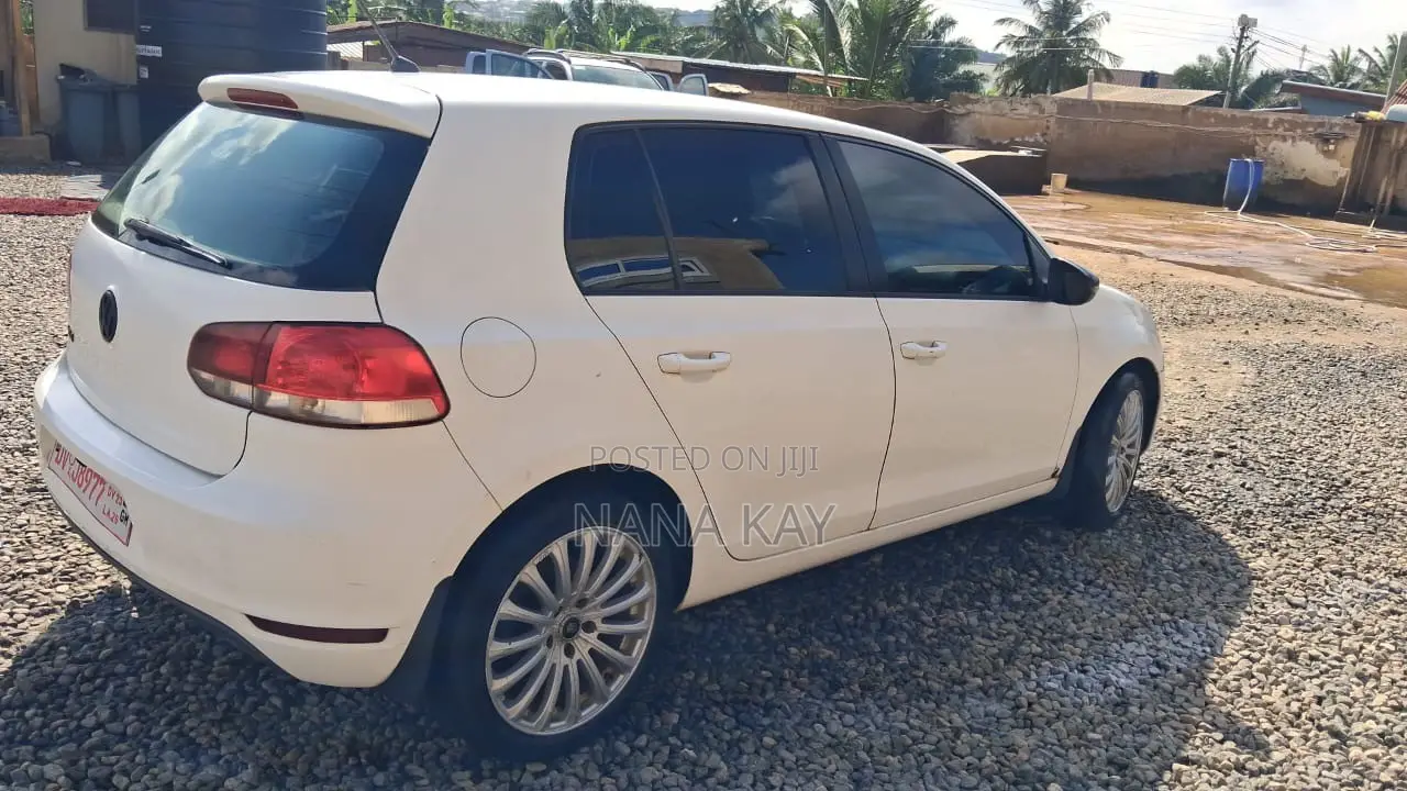Volkswagen Golf 2.0 TDI 3 Door 2011 White