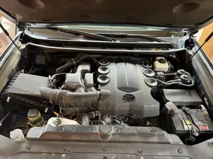 Toyota Land Cruiser Prado 4.0 Petrol GX-L 2015 Blue