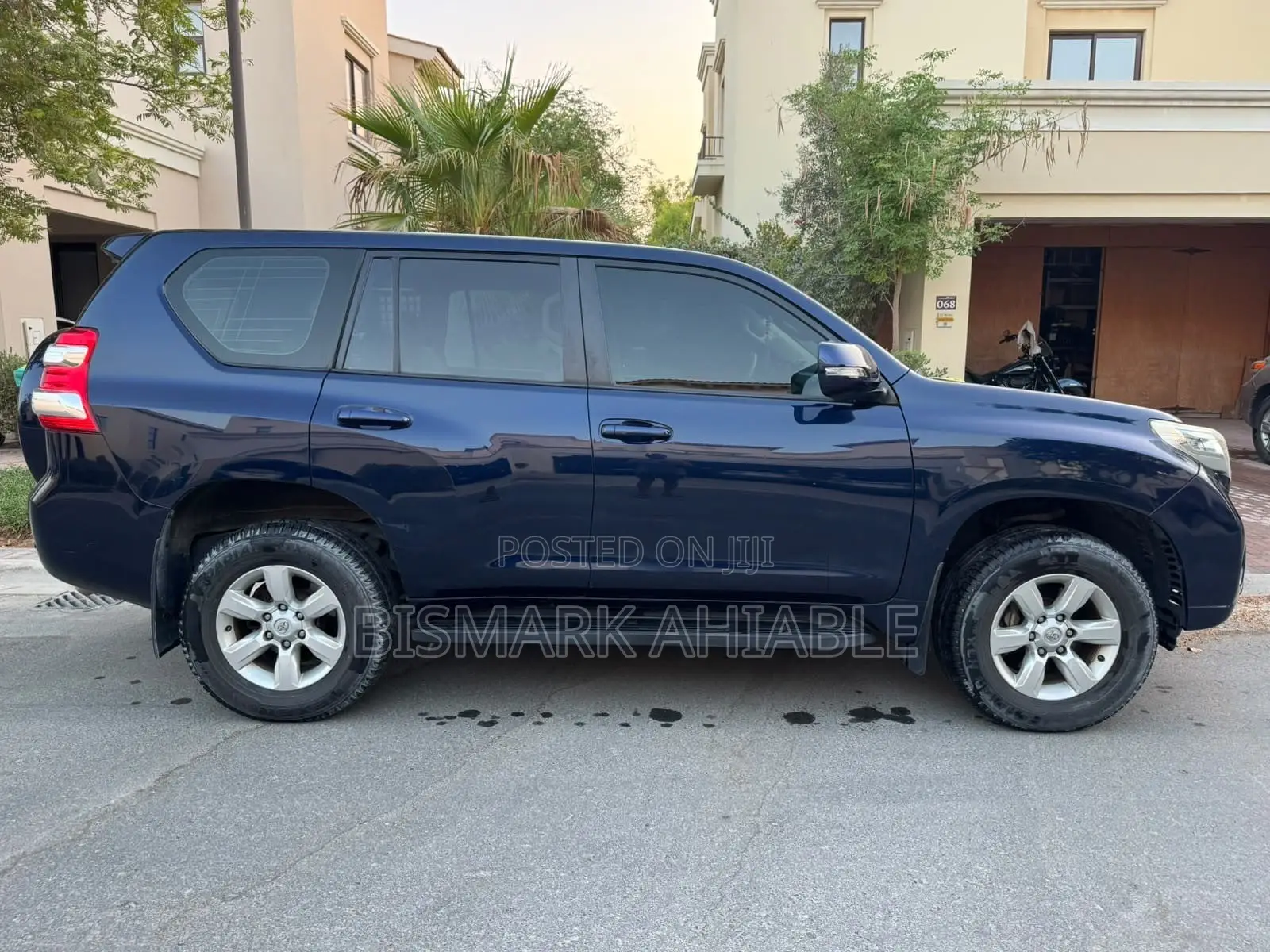 Toyota Land Cruiser Prado 4.0 Petrol GX-L 2015 Blue