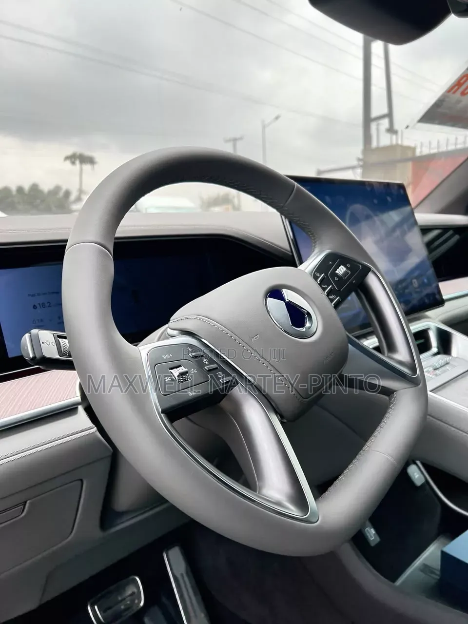BYD E1 2025