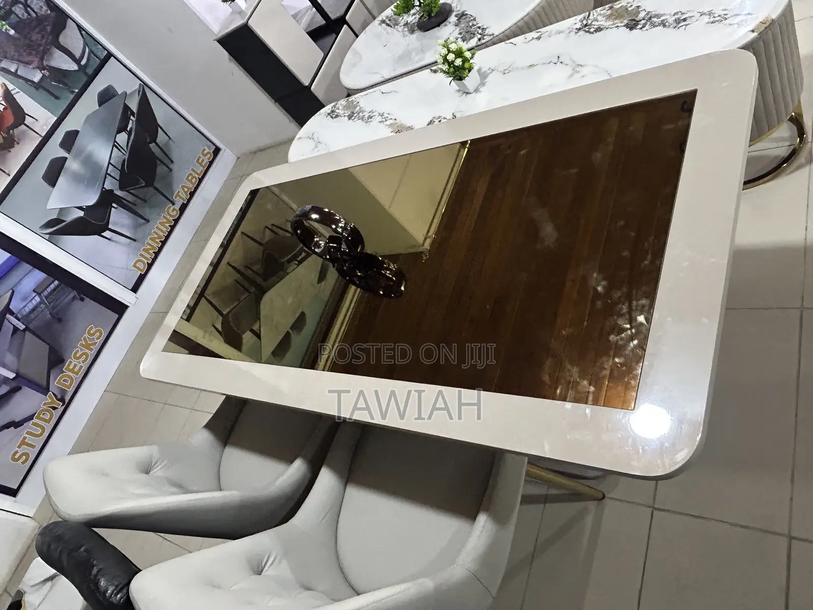 6 Seater Glass Top Dining Table With Storage Base