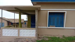 4bdrm House in Property Links, Akuapim North for sale