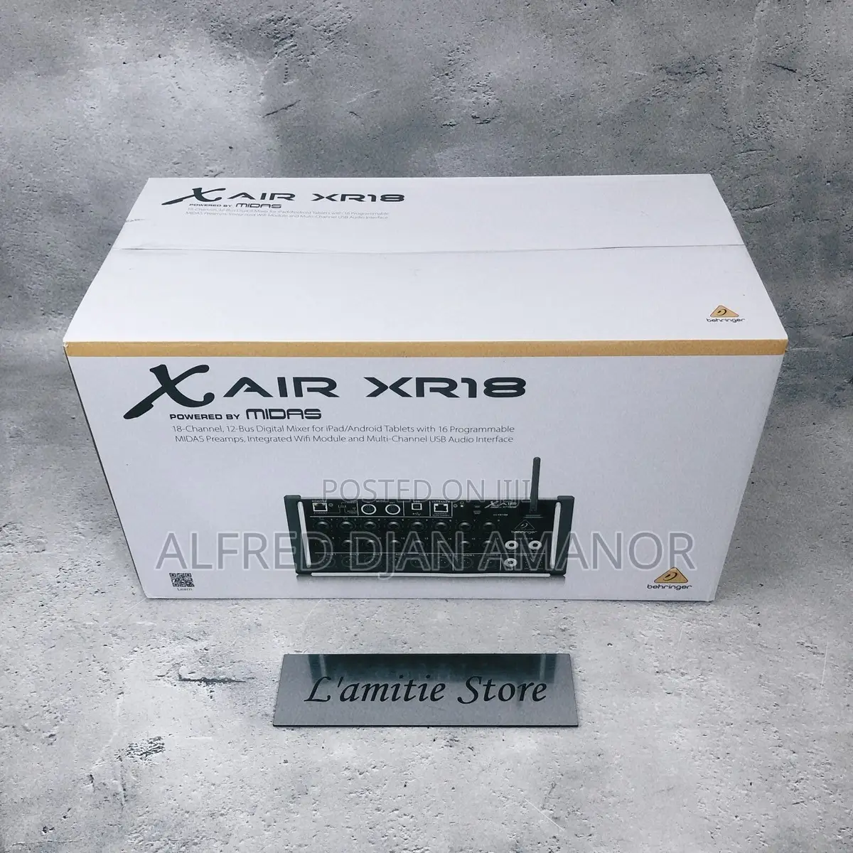 Beringer XAir Xr18