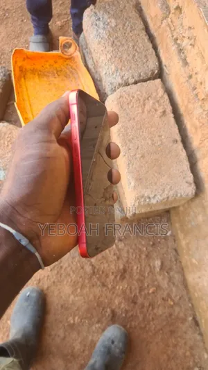 New Apple iPhone 12 64 GB Red