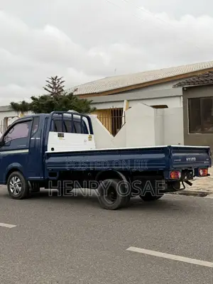 Hyundai Porter II 2013 Blue