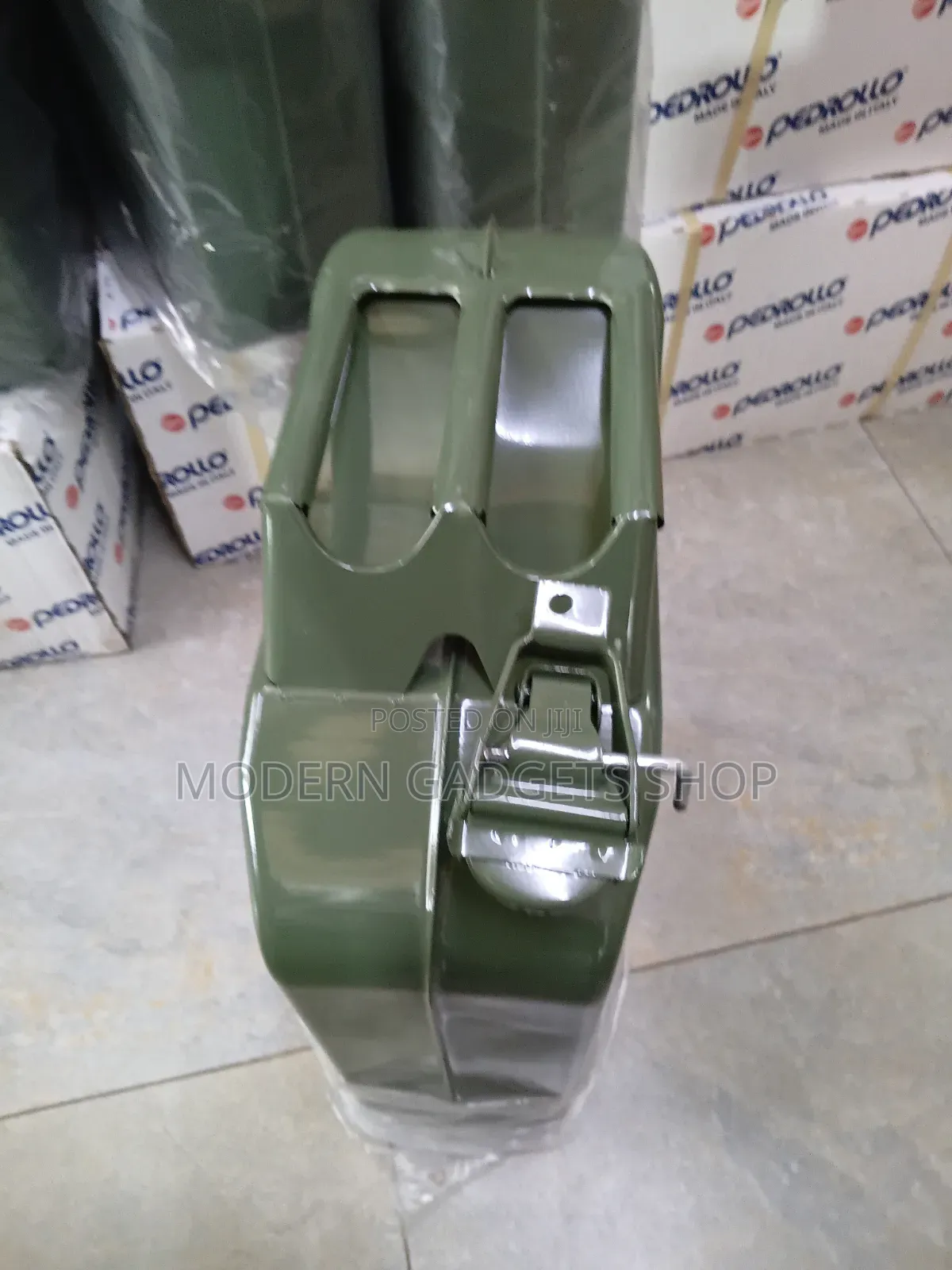 20L Metal Fuel Storage Container – Heavy-Duty Jerry Can