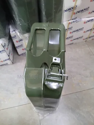 20L Metal Fuel Storage Container – Heavy-Duty Jerry Can