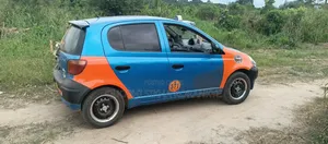 Toyota Yaris 2010 Blue