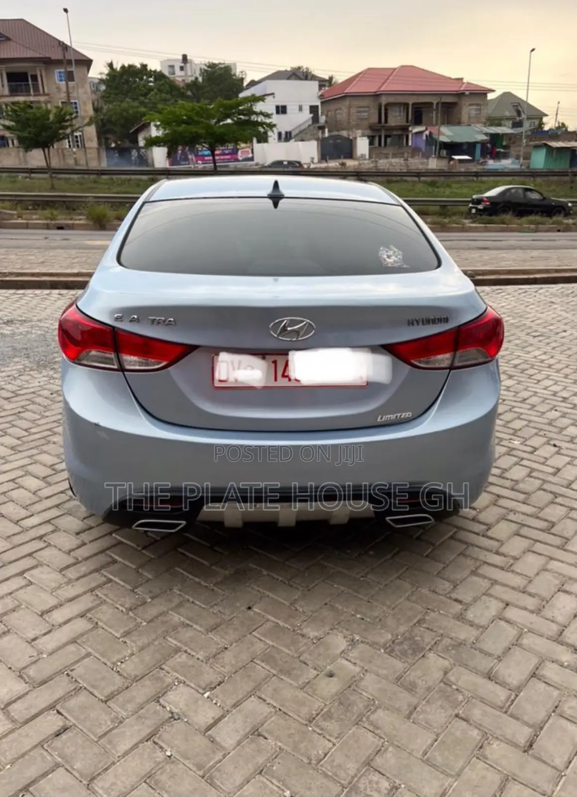 Hyundai Elantra Limited Sedan FWD (1.8L 4cyl 6A) 2013 Blue