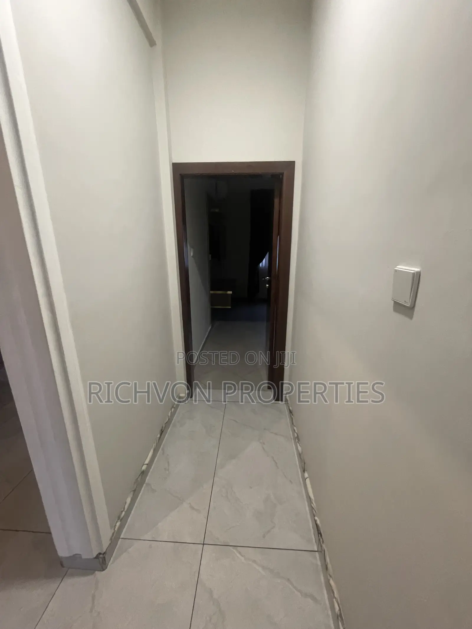 Furnished 3bdrm Apartment in Richvon, Baatsona Total for rent
