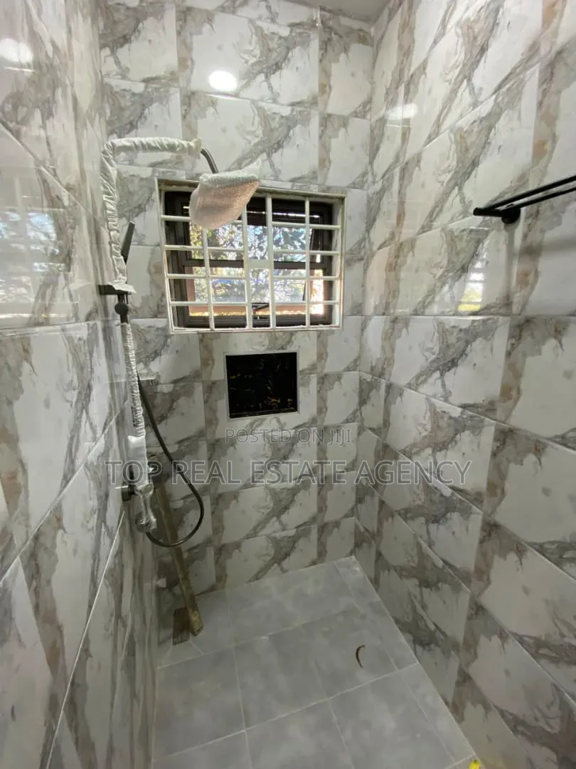 1bdrm Apartment in Pokuase Ablekuma for rent