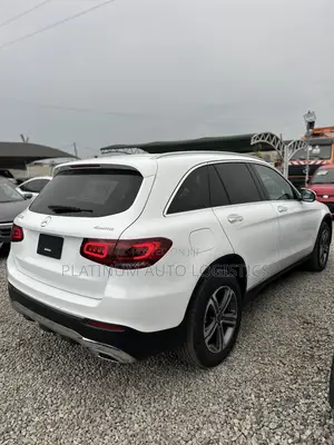 Mercedes-Benz GLC-Class 2021 White