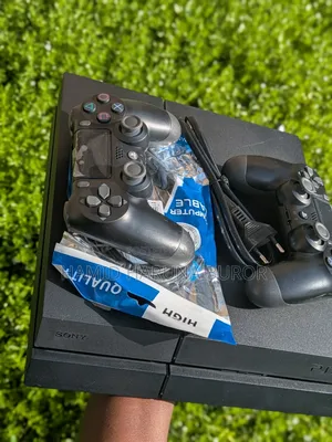 PS4 Standard Anti Scratch (Jailbreak With Two Controllers )