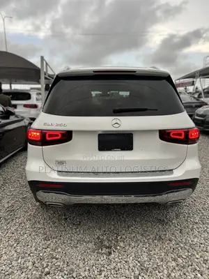 Mercedes-Benz GLB-Class GLB 250 4MATIC 2023 White
