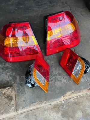 BMW Tail Light Complete E46