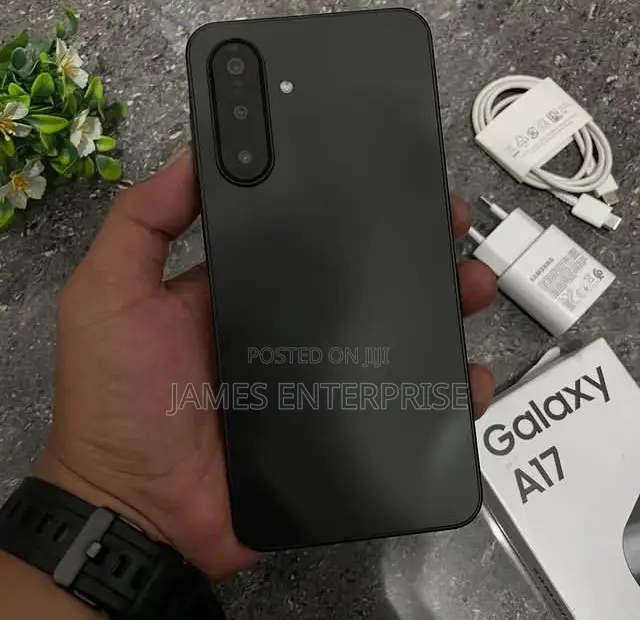 New Samsung Galaxy A17 5G 256 GB Black