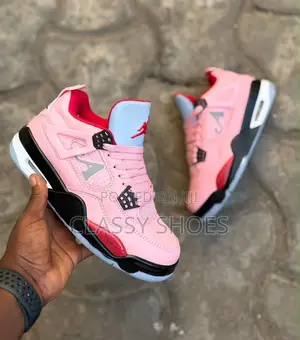 Jordan Retro 4 Pink