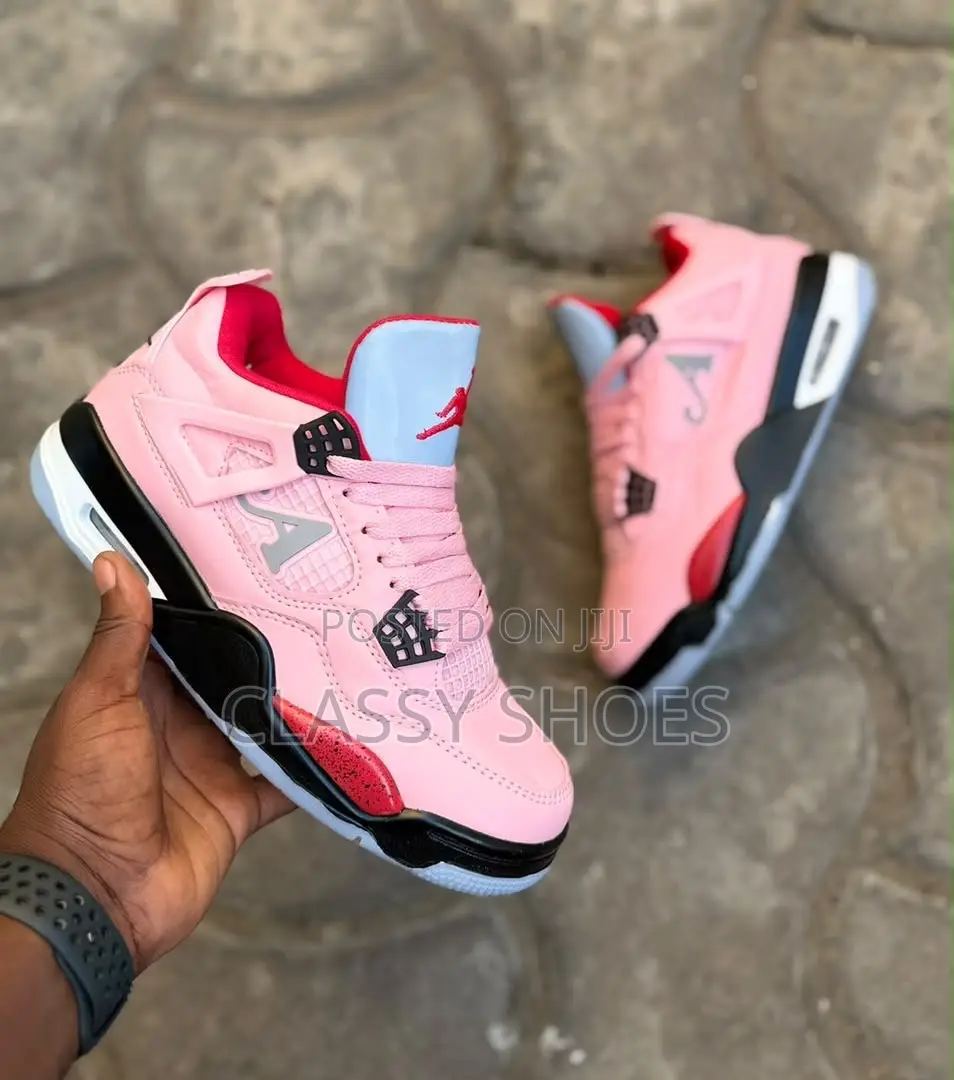Jordan Retro 4 Pink